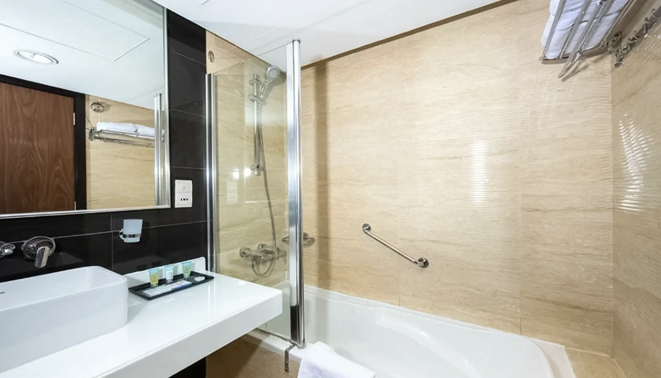 هتل پرل سوئیس دبی